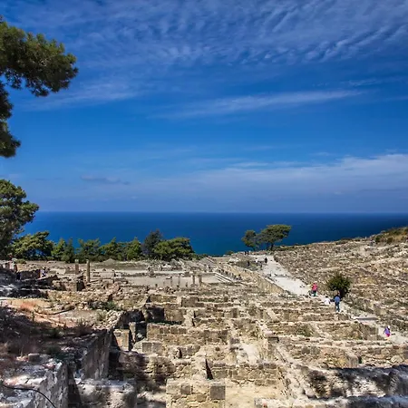 메디터레이니언 호텔 Rhodes City