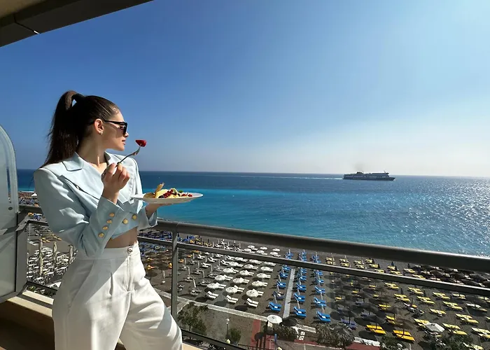 Mediterranean Отель