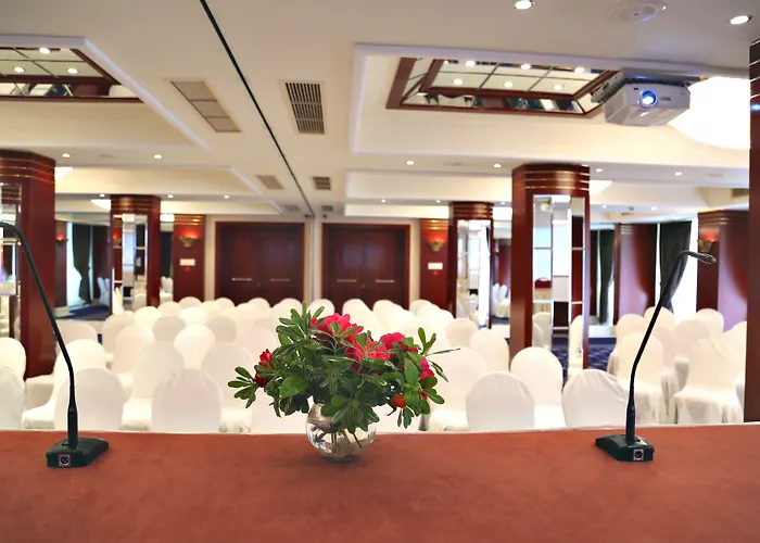 Mediterranean Отель