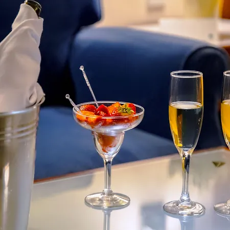 ホテル メディテラネアンホテル 5*