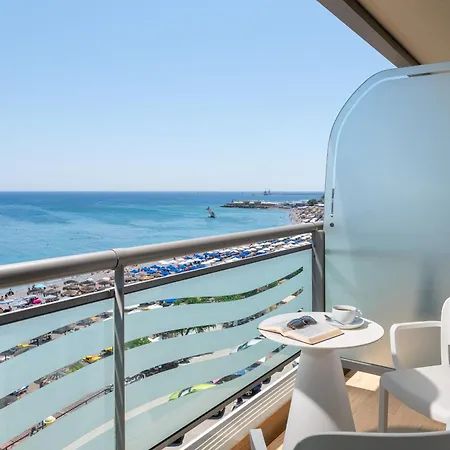 メディテラネアンホテル 5*