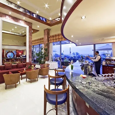 Ξενοδοχείο Mediterranean 5*