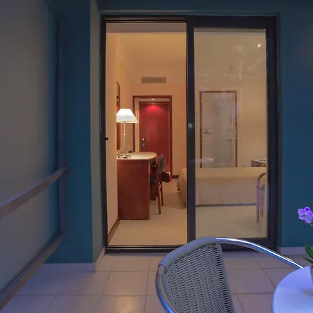 地中海酒店 Rhodes City