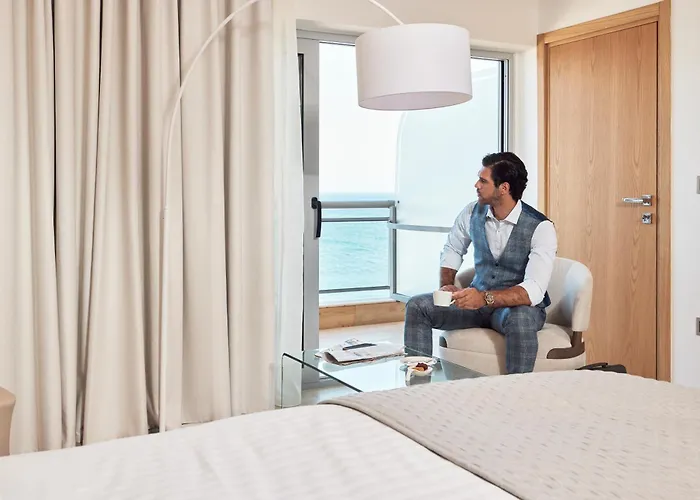 Szálloda Mediterranean 5*